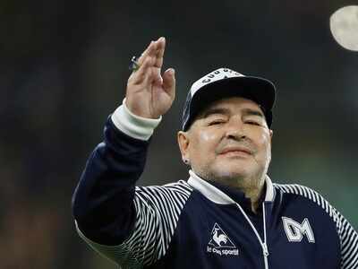 Argentina soccer legend Diego Maradona dies of heart attack