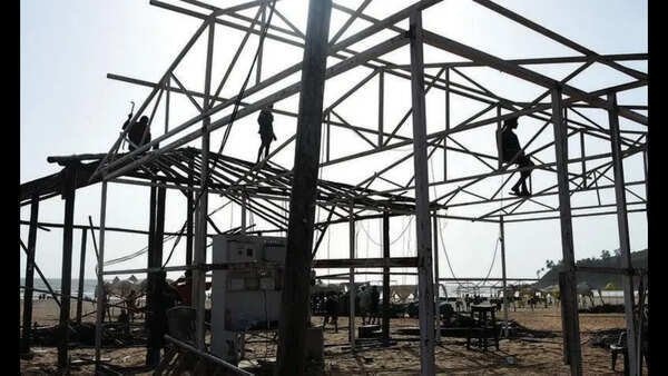 Low footfall, LPG crunch force beach shacks in Goa to shut early