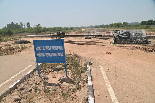 Bitumen shortage halts new Panchkula-Chandigarh connecting road construction