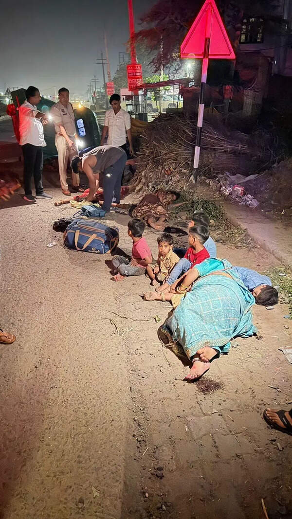 Auto hit by truck overturns, toddler & 2 women die