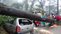 Heavy rainfall leads to waterlogging situation in Shimla 