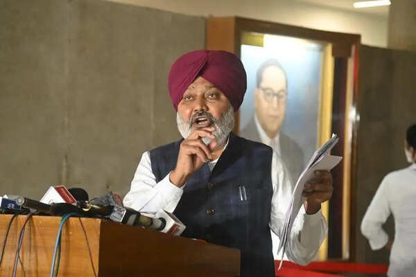 Cheema attacks BJP over post-election gas price hike
