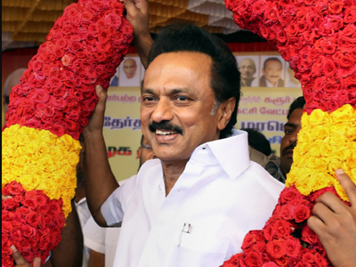 MK Stalin urges voters to accept cash given by AIADMK-BJP but vote for DMK