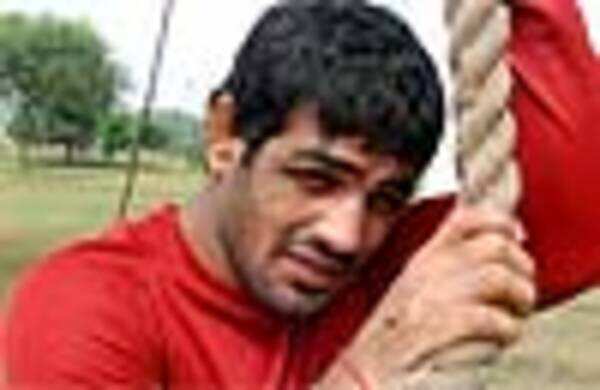 Is champion Sushil marrying guru Satpal's daughter?