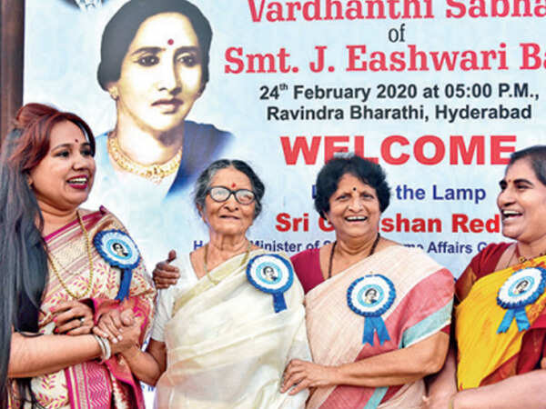 Woman power: Four receive Eashwari Bai Memorial Award
