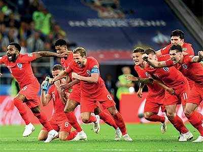 FIFA World Cup 2018: #It’scominghomewave sweeps England