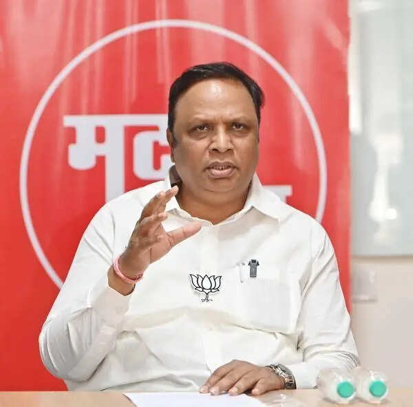 Bucking norm, culture minister kept out of panel to pick Padma award nominees