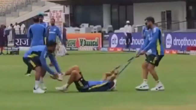 India vs Bangladesh: Virat Kohli, Rishabh Pant and Kuldeep Yadav&rsquo;s playful vibes in warm up session - Watch