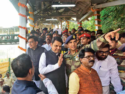 FoBs built by Army inaugurated at Elphinstone-Parel, Currey Road and Ambivali stations