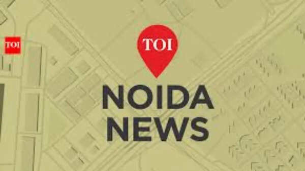 Sector 55 residents demand relocation of the weekly market, meet authority officials