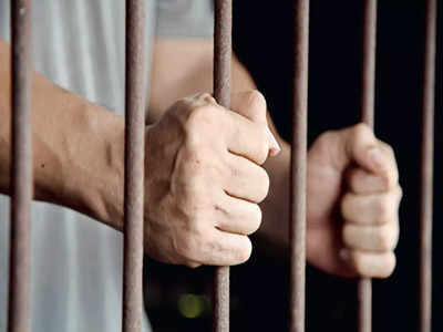 High Court issues notice over prison powers