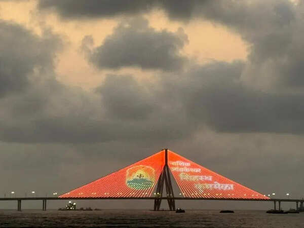 CM: Akhadas & sansthans to be funded during Kumbh