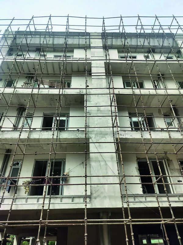 OC scam: Declared ready, but buildings still lack lifts, parking