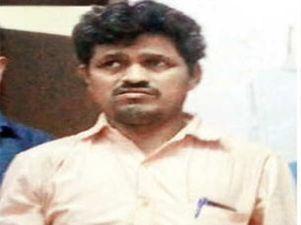 Woman gets serial molester arrested