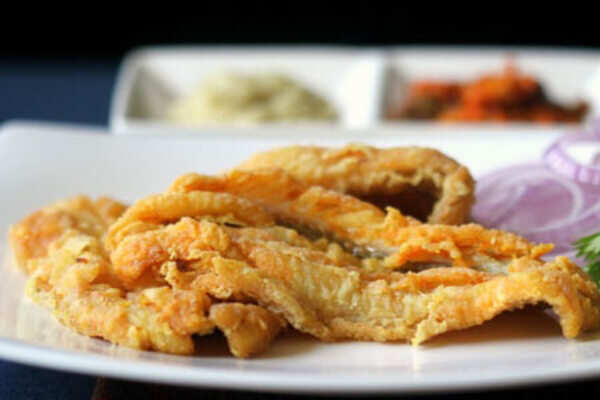 Bombay Duck on a Mumbai plate!