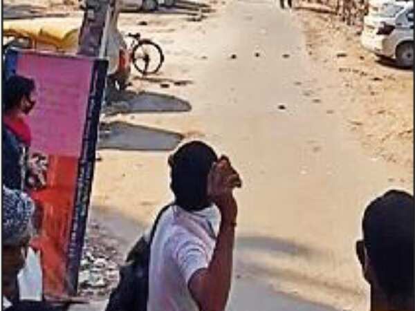 Pass confusion causes Gurugram border protests