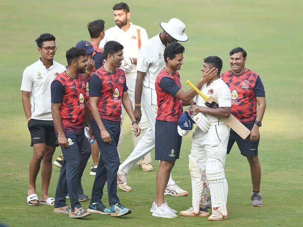 Flat pitch at Wankhede Stadium raises questions