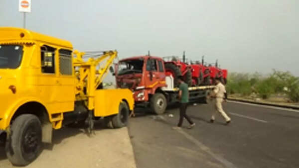Rajasthan: 4 killed, 13 injured as tractor–trolley overturns in Baran
