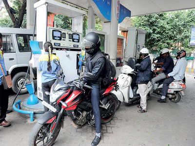 No helmet, no fuel for riders in city