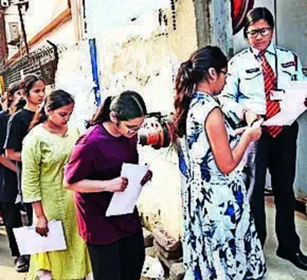 30K more girls appear for JEE Main 2026 than last year: NTA