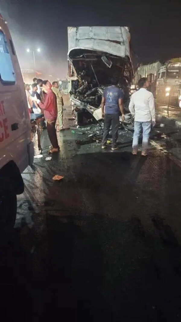 Driver burnt to death in fiery crash on NH 53