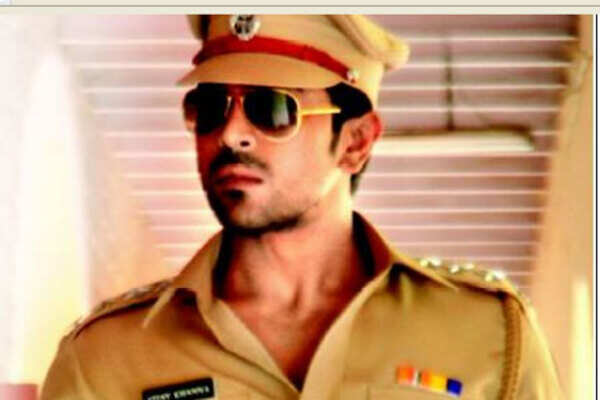 First Look: Ram Charan Tej in Zanjeer remake