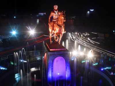 Mumbaikars react to Chhatarapati Shivaji Maharaj statue in the Arabian Sea