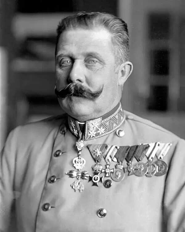 The assassination of Archduke Franz Ferdinand (1914): The incident that sparked World War I