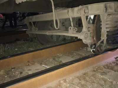 Mumbai: CSMT- Hyderabad train derails while departing; none injured