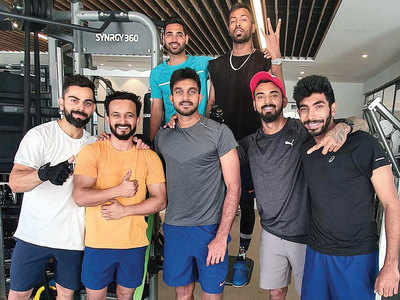 Virat Kohli allays fears of injury as upbeat team wait for campaign to begin
