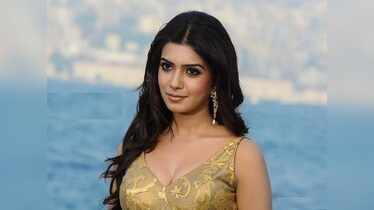 Approximate Salaries of Popular Tollywood Actresses