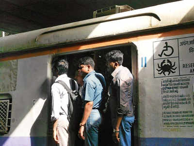 Do not board the wrong coach, Central Railway has begun writing to employers about those travelling in special coaches