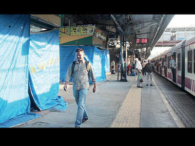 Western Railway moves Andheri station stalls to give commuters space
