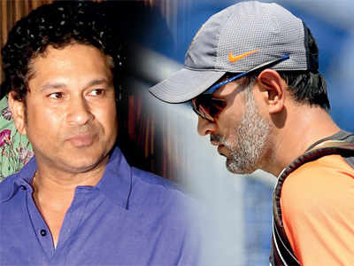 Sachin Tendulkar backs MS Dhoni, says he is the best judge to decide about his future