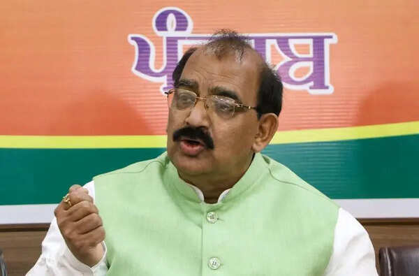 If changing parties is betrayal, Mann too is a traitor: BJP’s Ashwani Sharma