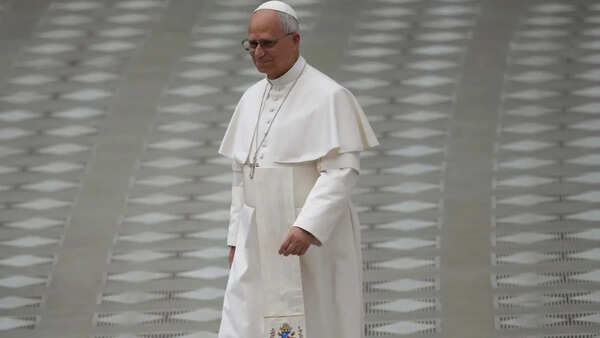Leo marks one year as pope in Pompeii, Naples