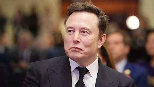 Musk challenges Wikipedia with his own AI encyclopedia