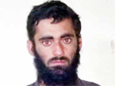 Another Pak ultra caught in Kashmir