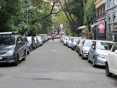 Good news for motorists! BMC set to reverse Rs 10,000 fine for illegal car parking, to make formal announcement soon