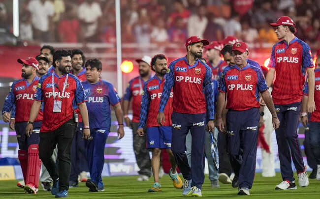'All negativity will go away, if...': Ponting responds to social media backlash