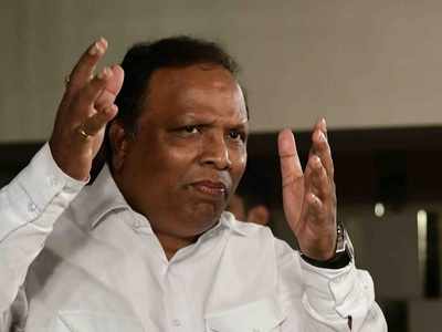 BJP MLA Ashish Shelar wants govt to facilitate mobile recharges for migrants