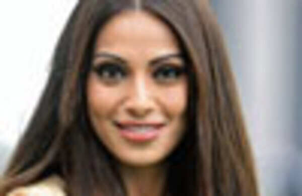 Bhatts avoid Bipasha Basu?