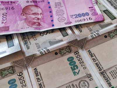 Bank ATMs dispensing more notes of Rs 500 now than Rs 2,000