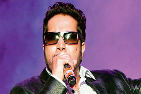 I have no time for marriage: Mika Singh