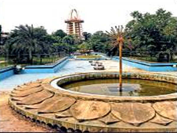 All Chennai parks to go under private maintenance