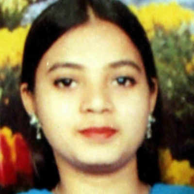 Ishrat case: Gujarat ADGP Pandey surrenders