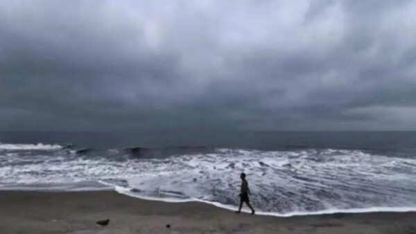Warming in Indian Ocean sees 70 cyclones in 17 years