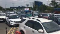 Noida: Vehicles crawl at DND flyway, e-passes being checked 