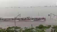 #Mumbairains: Movement of local trains slowed down due to heavy rainfall 
