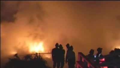 Mumbai: Fire breaks out in godown at Khan Compound in Mumbra, no casualties reported